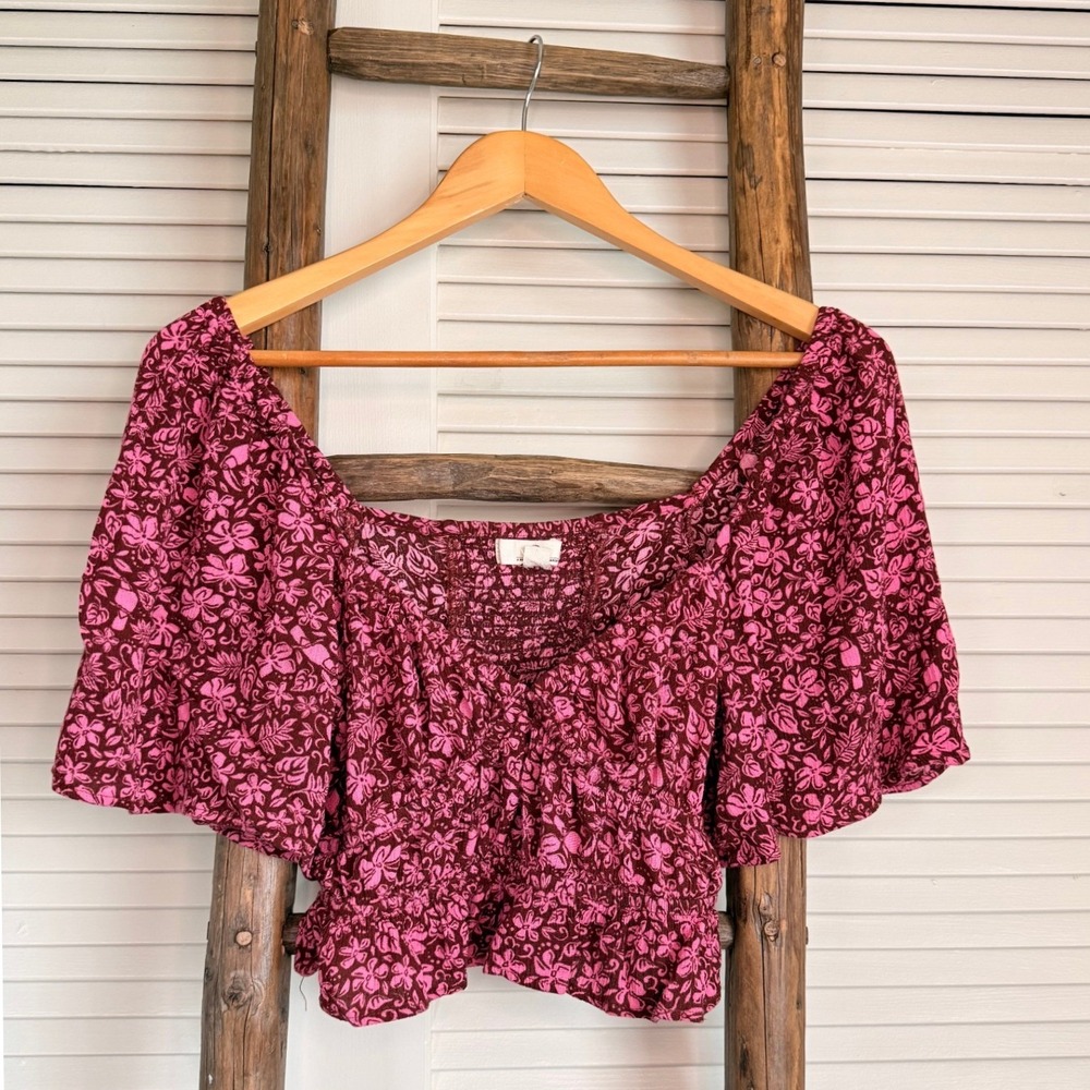 Rip Curl Floral Crop Top Womens XS Pink Smocked Back Flutter Sleeve